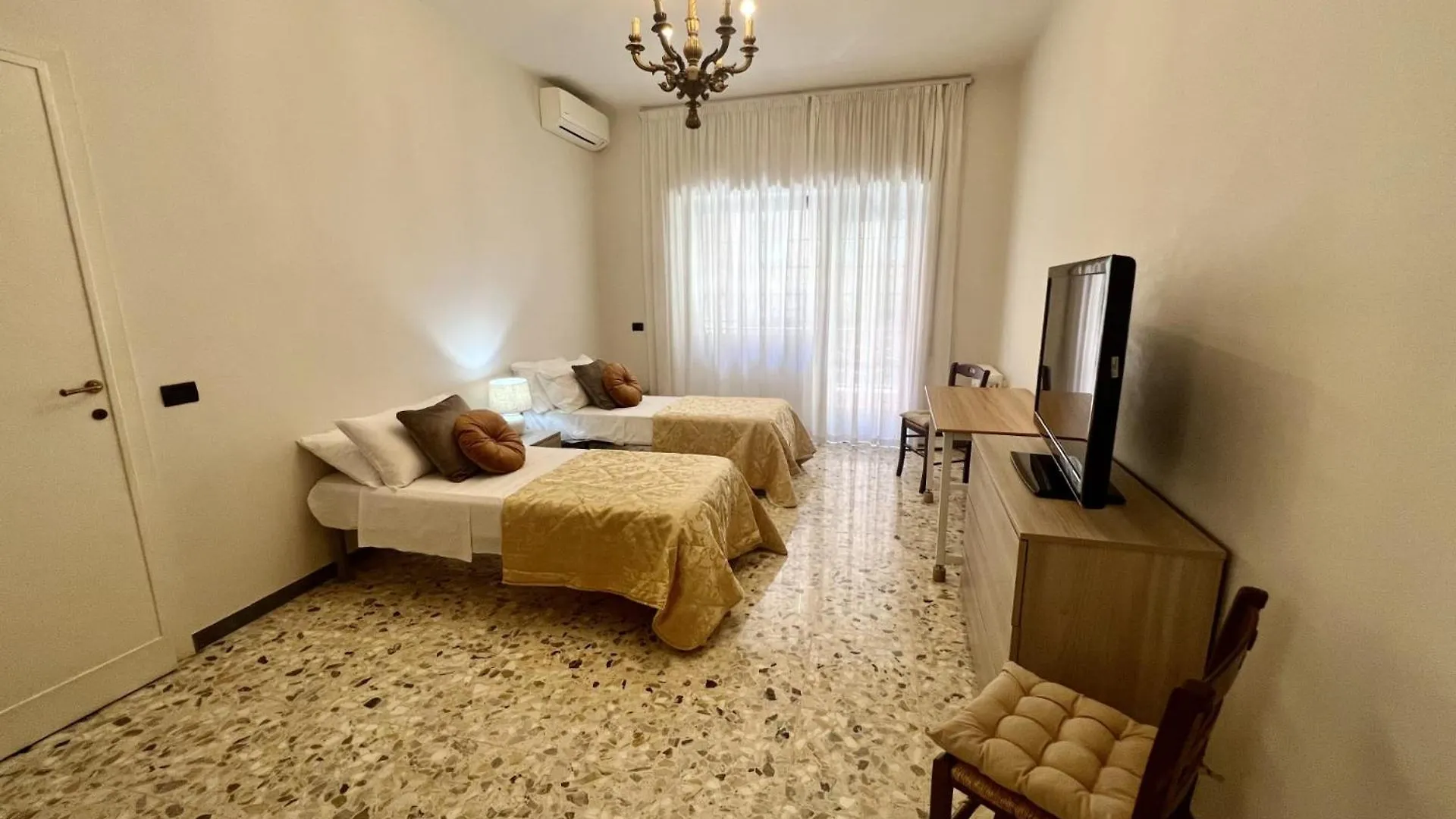 Luxury Apartment San Giovanni Rome Homestay