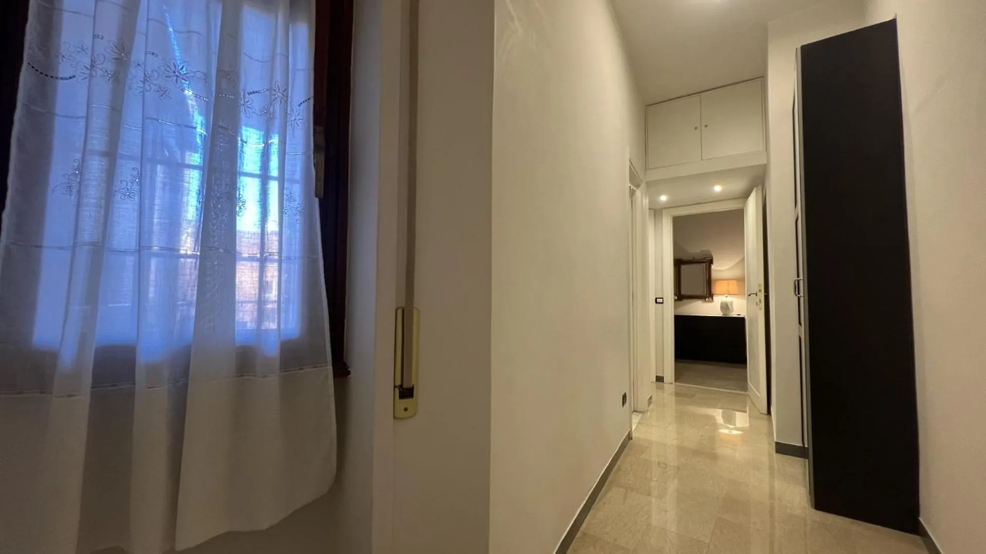 Homestay Luxury Apartment San Giovanni Rome Italy